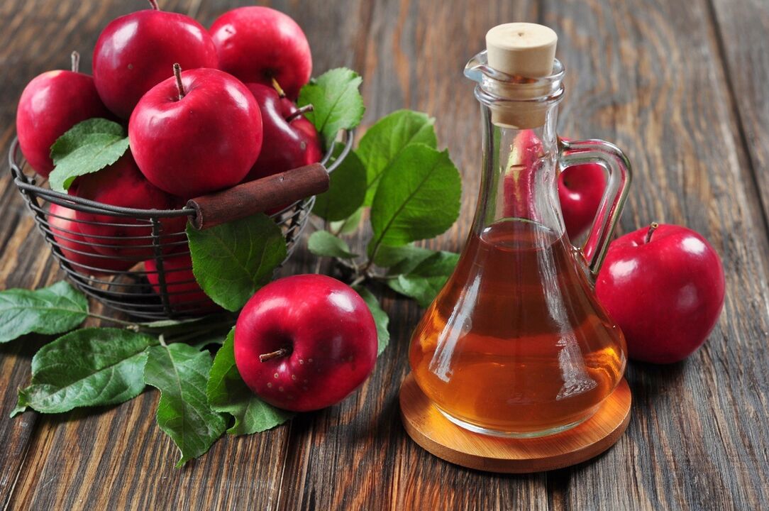 Apple cider vinegar effectively treats varicose veins